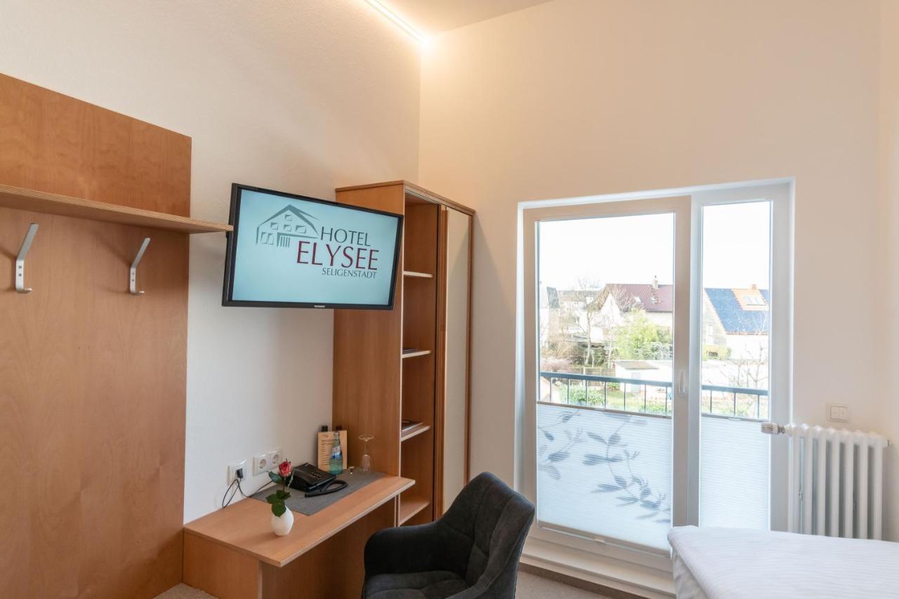 Hotel Elysee Зелингенщад Екстериор снимка