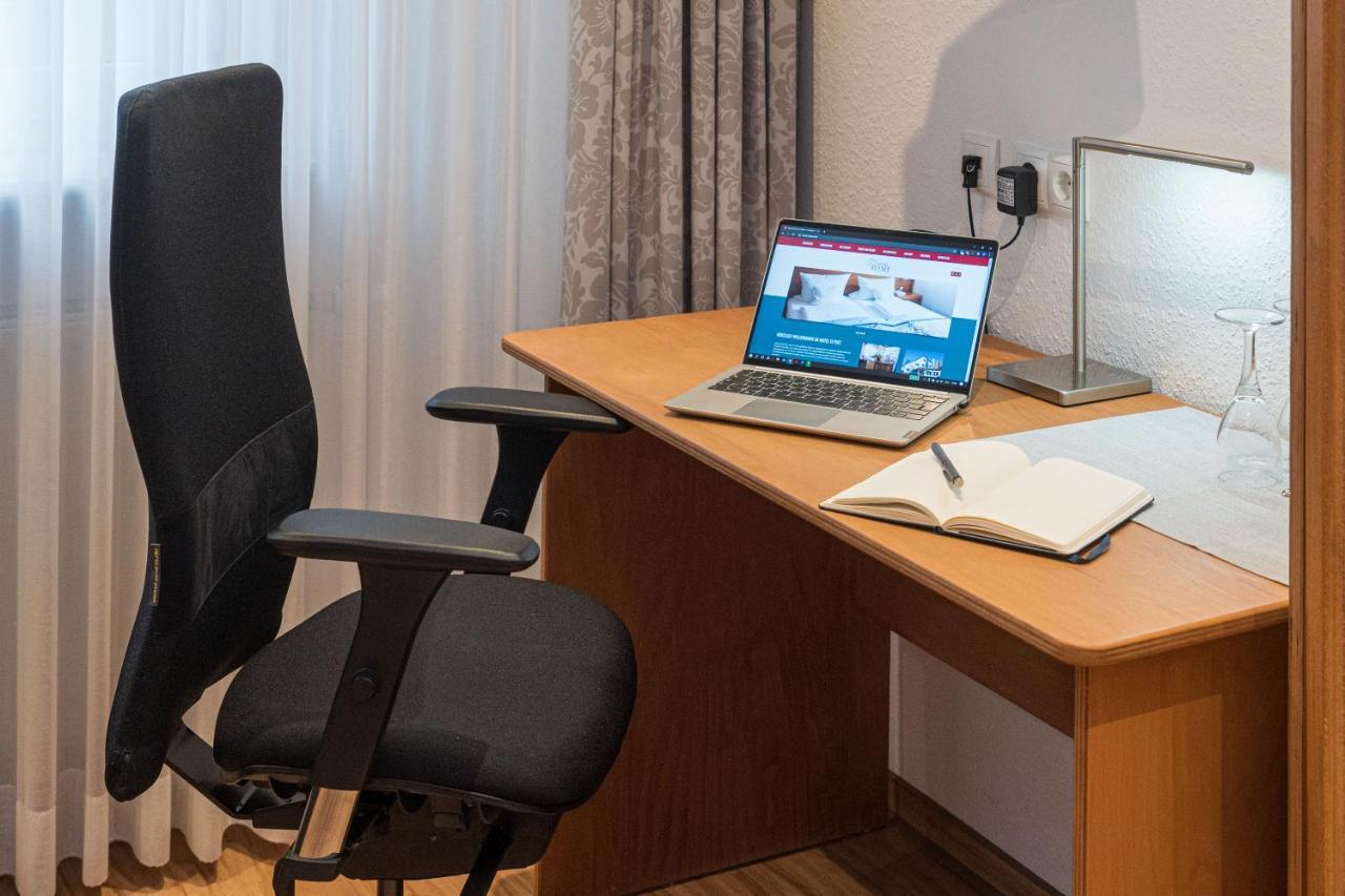 Hotel Elysee Зелингенщад Екстериор снимка
