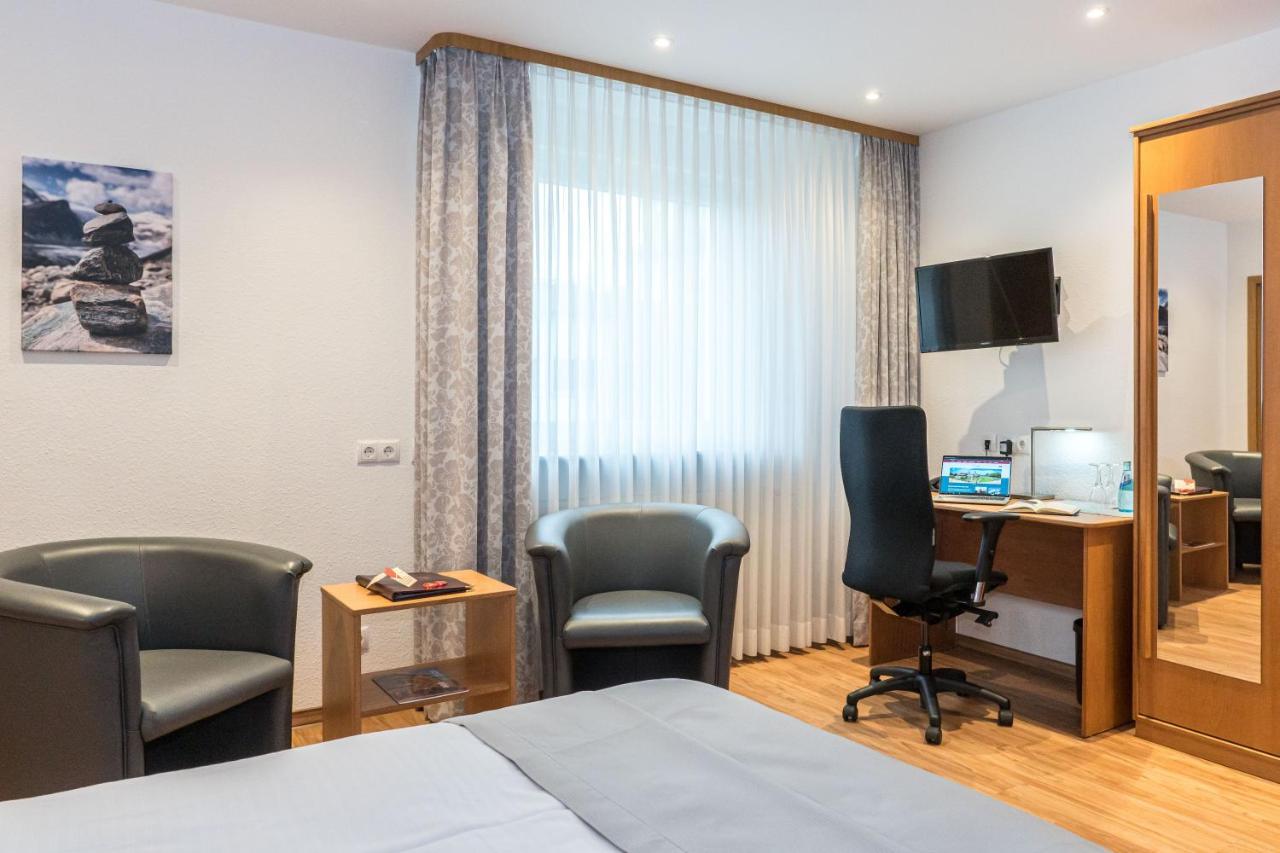 Hotel Elysee Зелингенщад Екстериор снимка