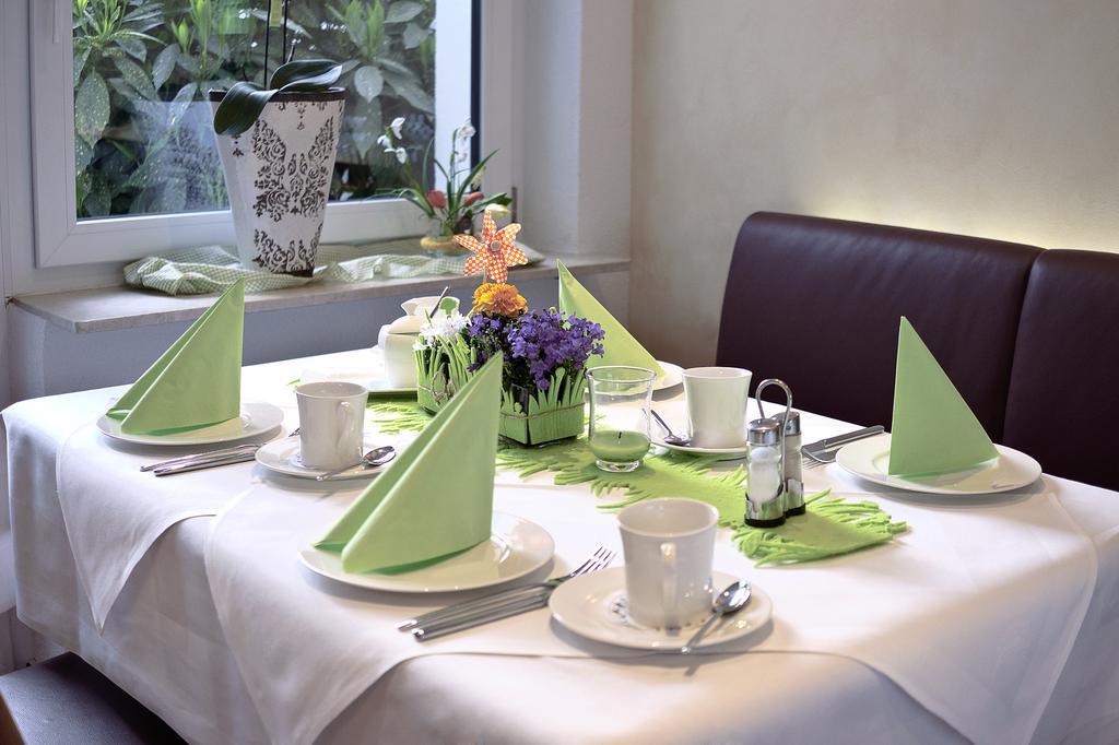 Hotel Elysee Зелингенщад Екстериор снимка