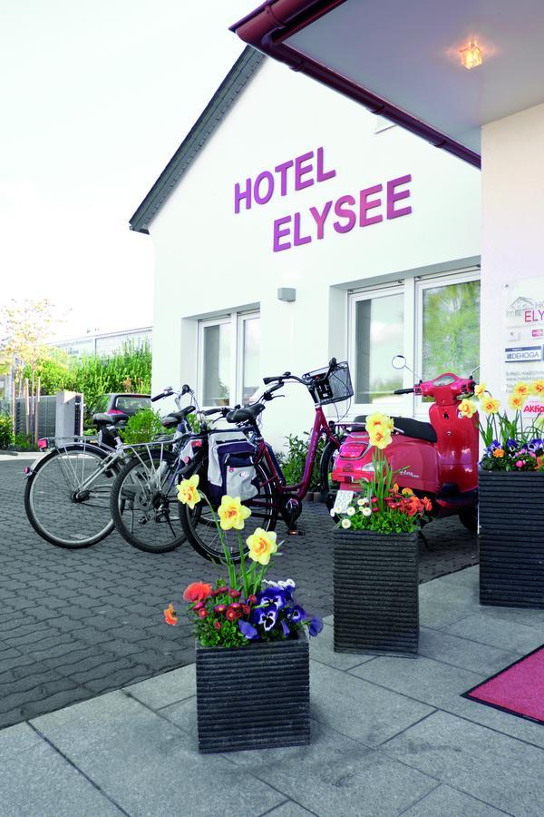 Hotel Elysee Зелингенщад Екстериор снимка